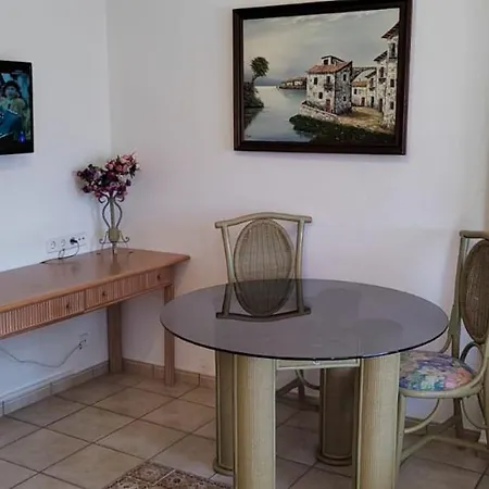 Primera Linea Del Mar Apartamento